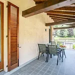 L'acero Rosso - Giardino Privato E Box Auto