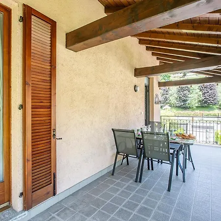 L'acero Rosso - Giardino Privato E Box Auto Сasa de vacaciones Menaggio