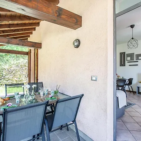 L'acero Rosso - Giardino Privato E Box Auto Сasa de vacaciones