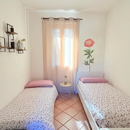 Daire L'acero Rosso - Giardino Privato E Box Auto *